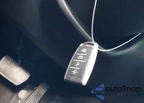 2017 Genesis G90 3.3T Premium z USA, uszkodzony, nr VIN KMHG34JA9HU030568